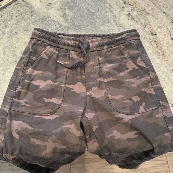 Athleta Camo size 0 Stretch Farallon Joggers - Picture 2 of 6